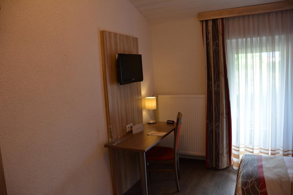Alpina Hotel Rosenheim Ngoại thất bức ảnh